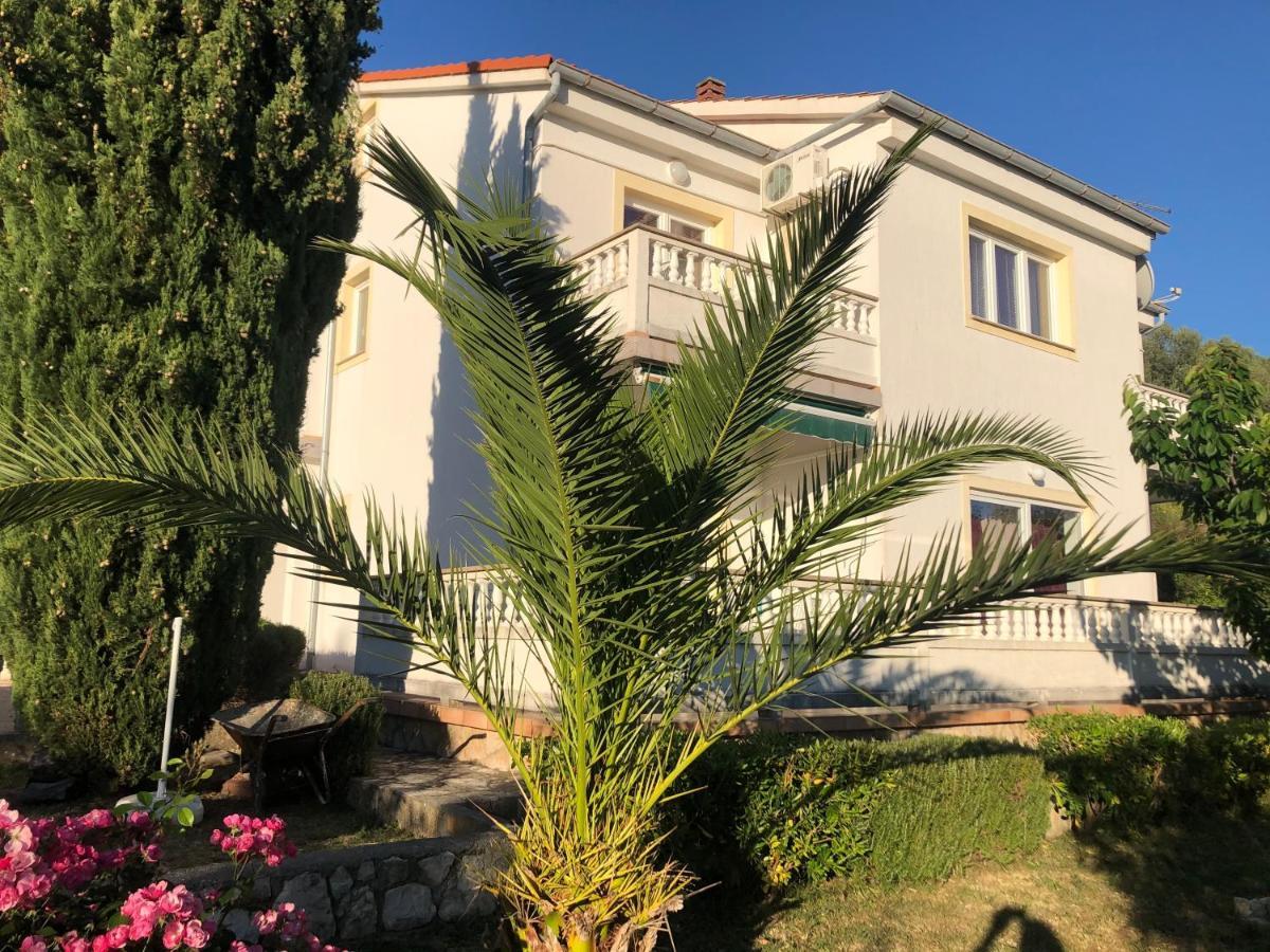 Apartments Fafandjel Rab Town Esterno foto