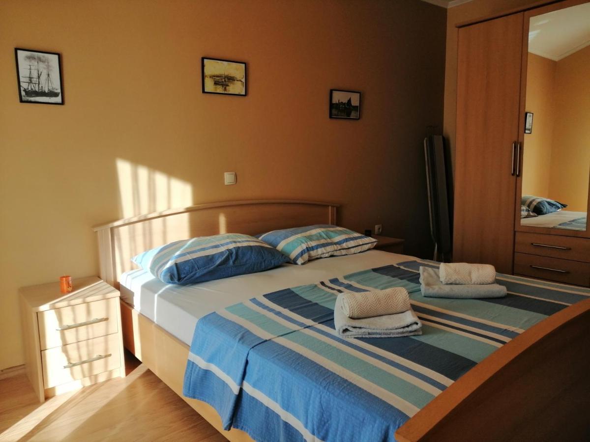 Apartments Fafandjel Rab Town Esterno foto
