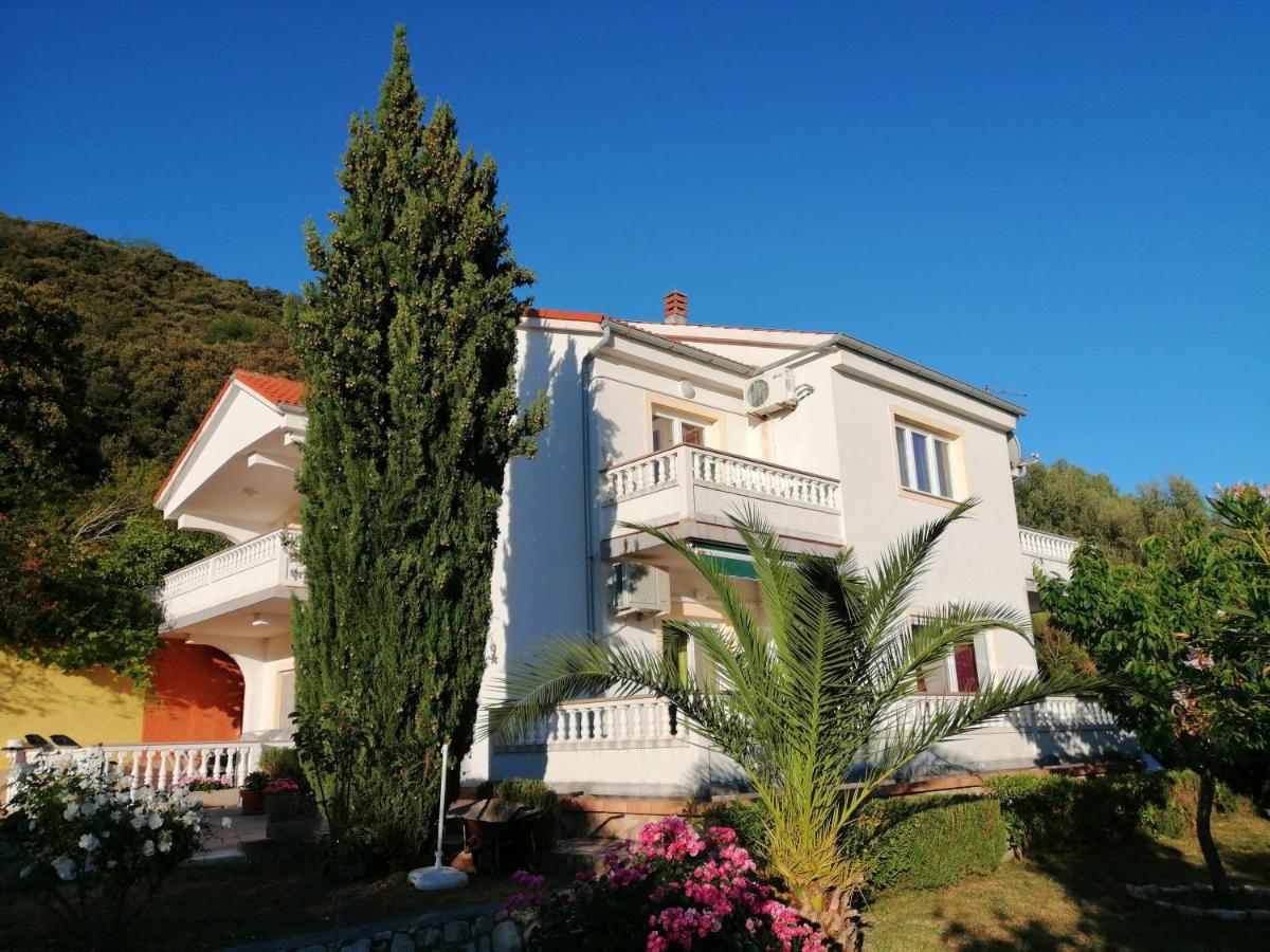 Apartments Fafandjel Rab Town Esterno foto