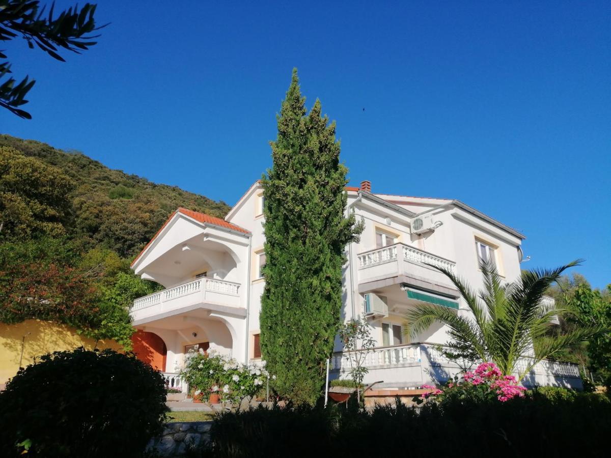 Apartments Fafandjel Rab Town Esterno foto