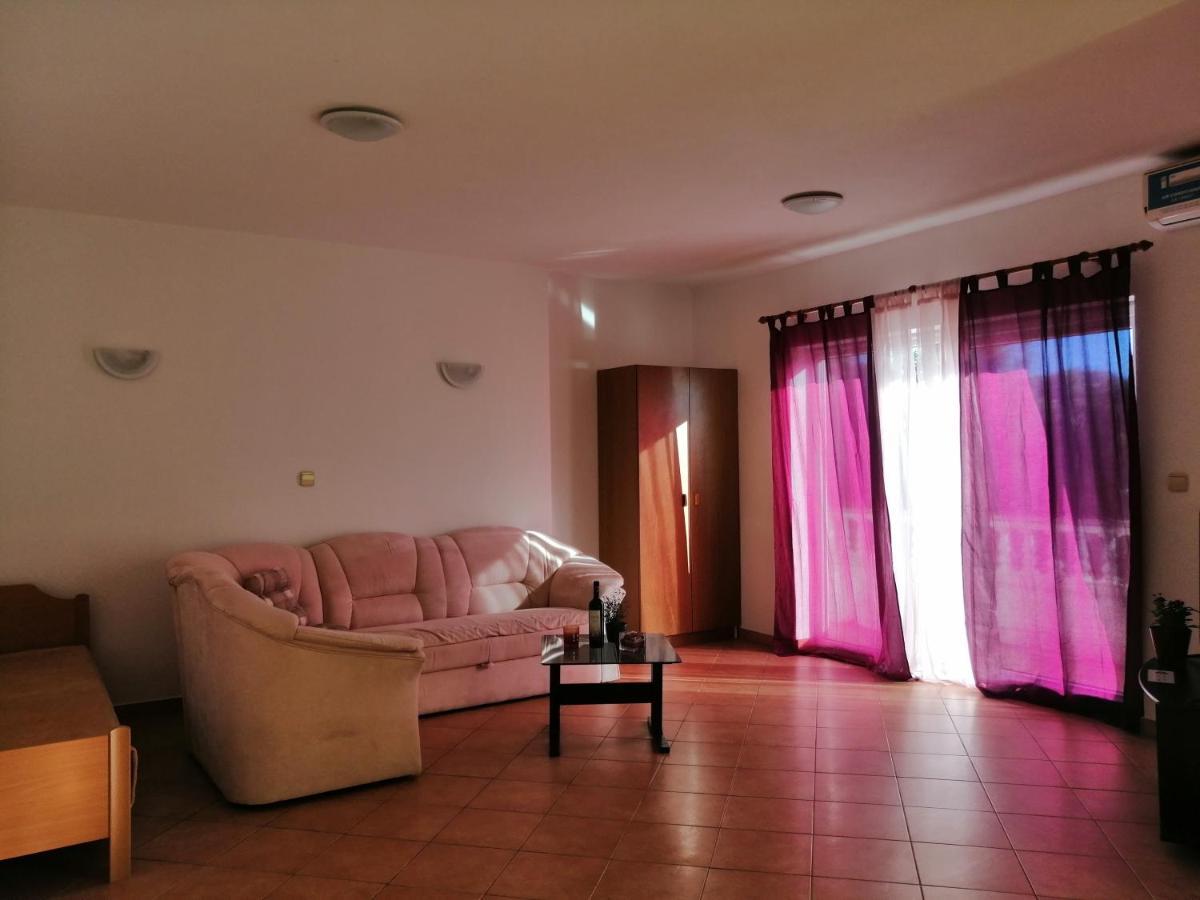 Apartments Fafandjel Rab Town Esterno foto